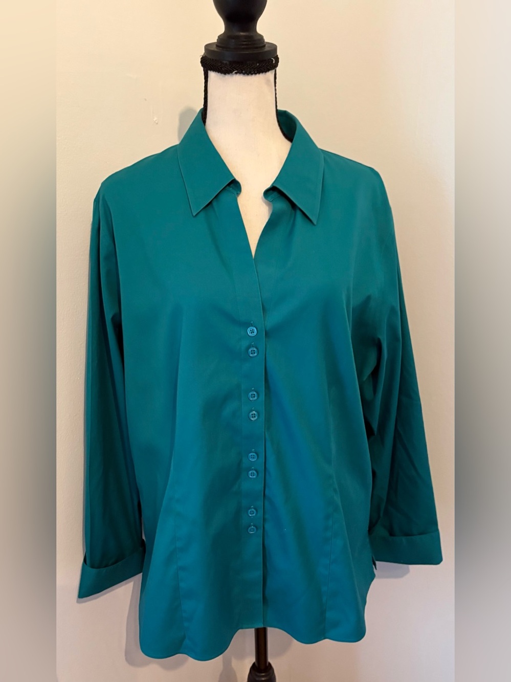 Chico’s 100% Cotton No Iron Button Up Shirt in Teal Women’s Size 3 (XL 16)
